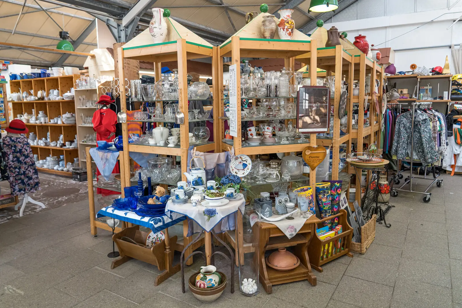 Verkaufsraum bei Findus – das WerteHaus